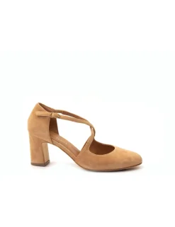 SCARPA CON TACCO EN801