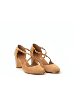 SCARPA CON TACCO EN801