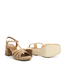 SCARPA CON TACCO LI109