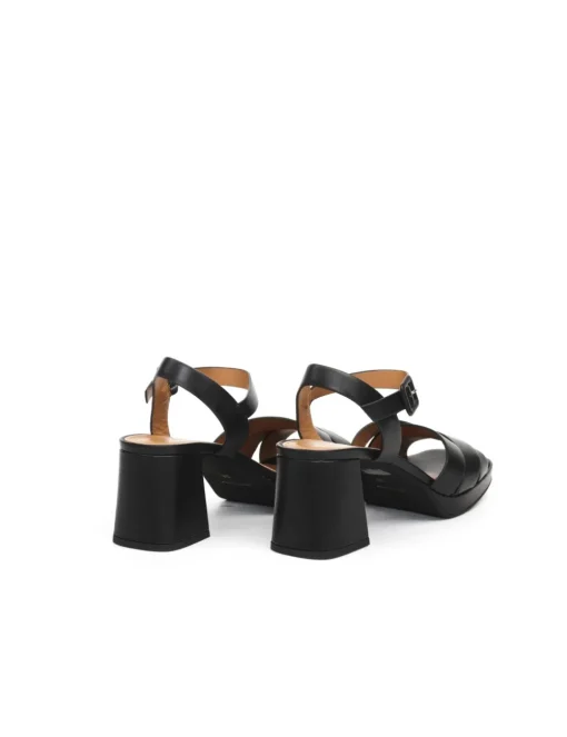 SCARPA CON TACCO LI103