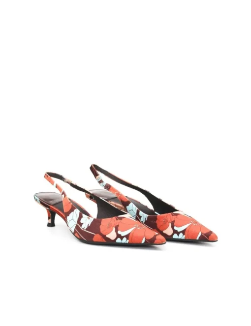 SLING BACK PERSONA