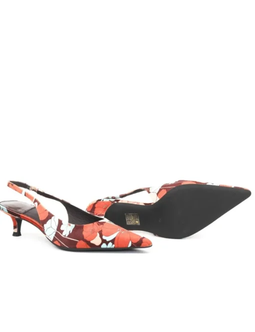 SLING BACK PERSONA