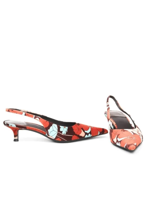 SLING BACK PERSONA