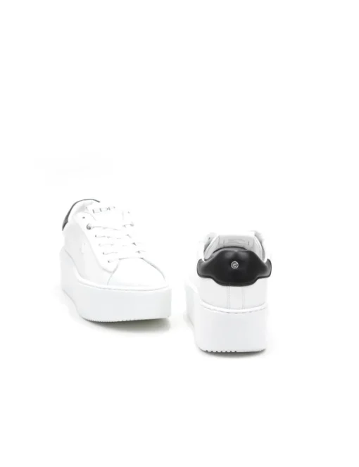 SNEAKER BVLD