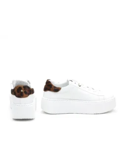 SNEAKER BVLD