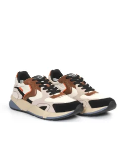 SNEAKER CLUB19