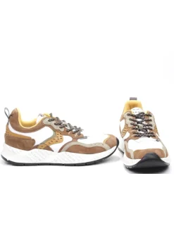 SNEAKER CLUB18