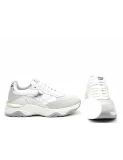 SNEAKER FRESH