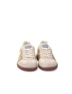 SNEAKER GHOST