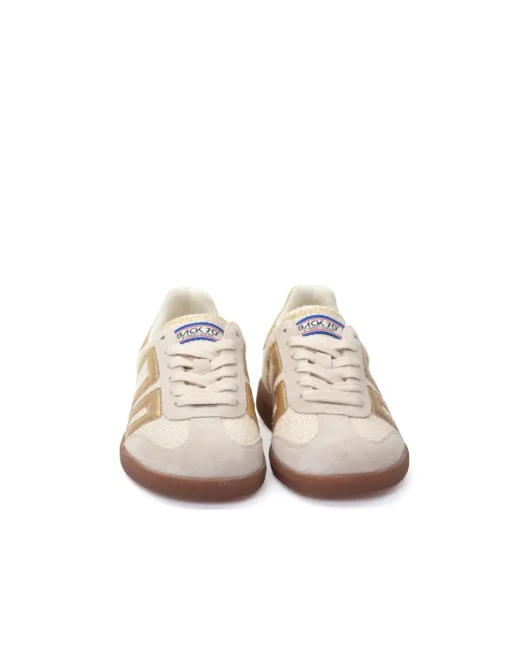 SNEAKER GHOST