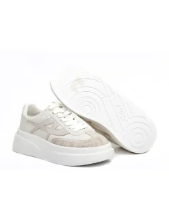 SNEAKER INSTANT