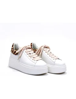 SNEAKER MOBY