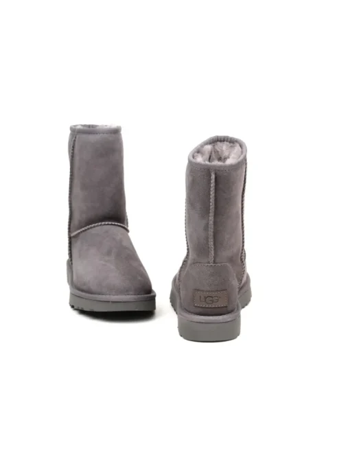 UGG CLASSIC SHORT